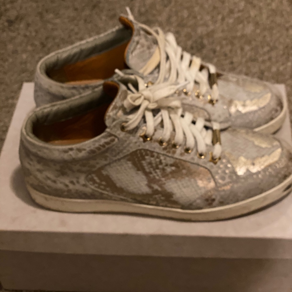 Women designer shoes